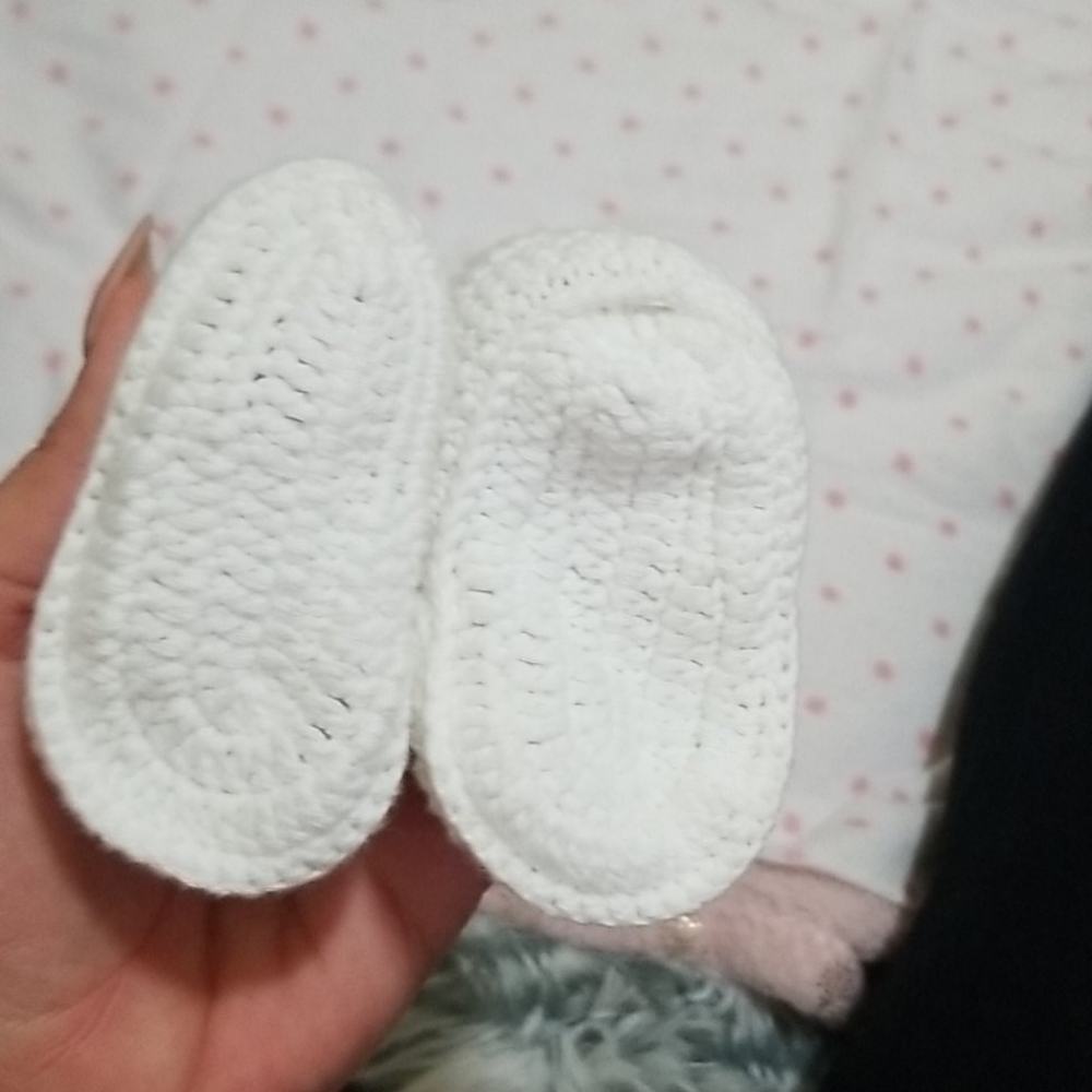 Slippers - Picture 2 of 3